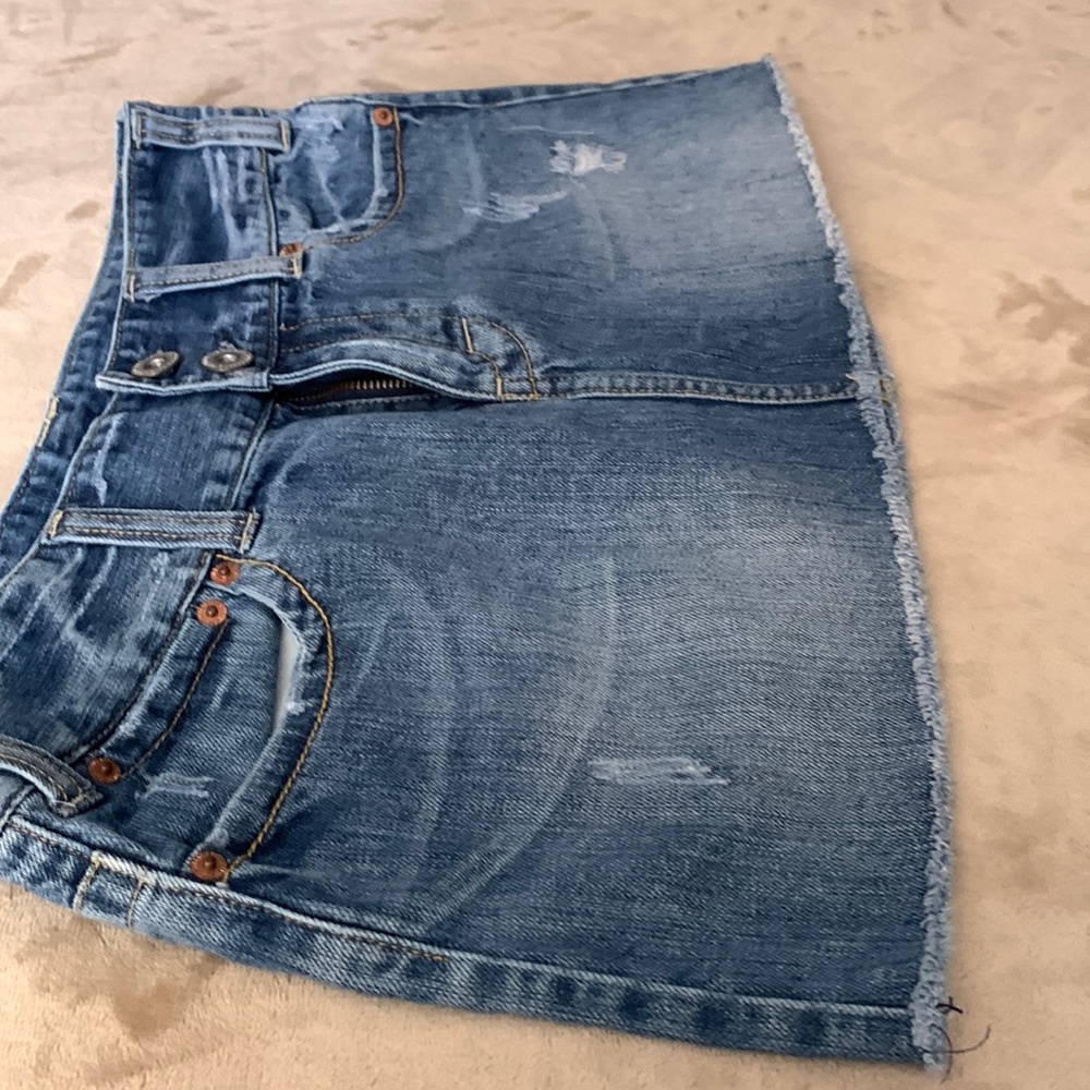 American Eagle size 8 mini skirt